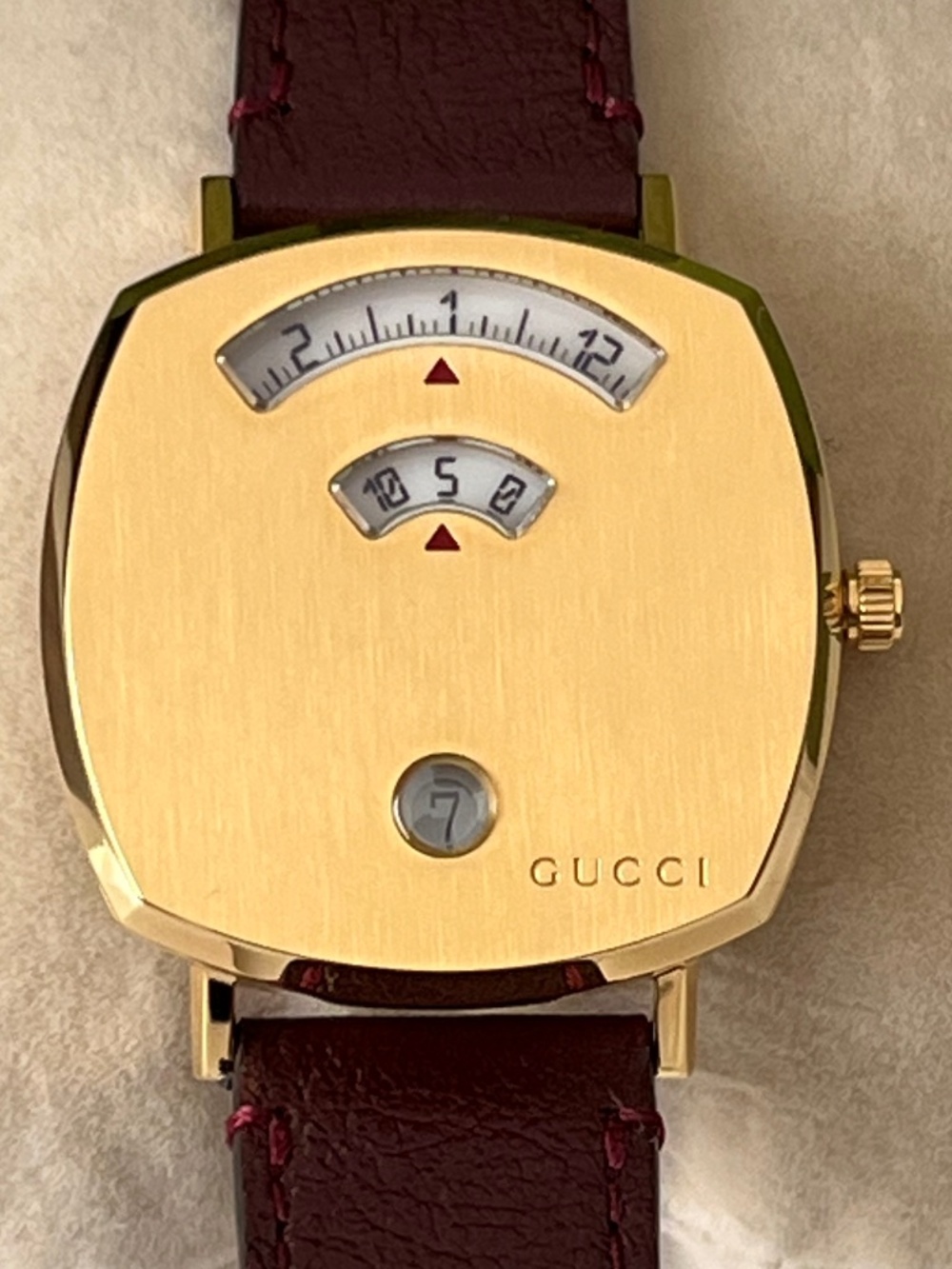 Gucci Grip YA157405 Yello Gold PVD case 3 Window Stainless Steel Bordeaux Leathe